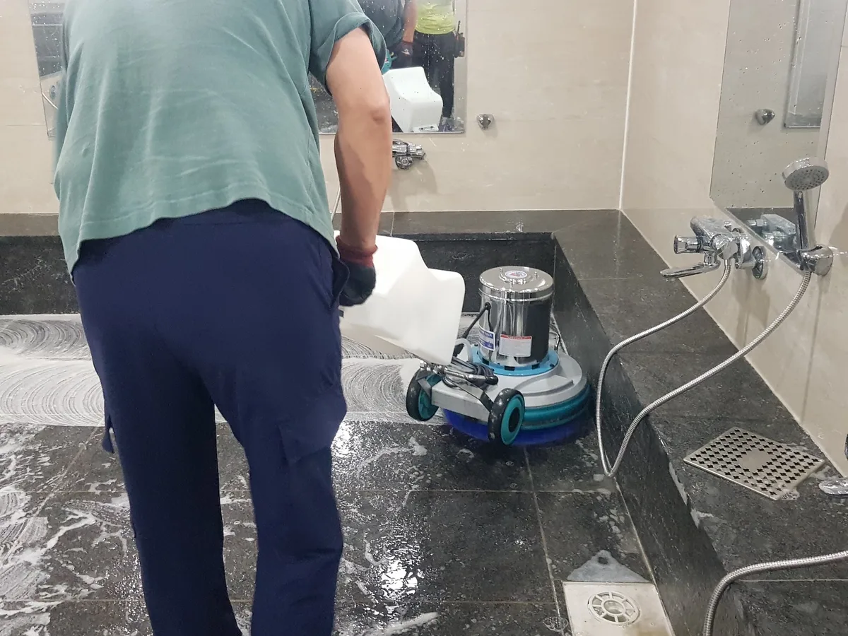 함안군 여항면 가정 현관·거실 바닥 위생청소 사례 - 행진크린