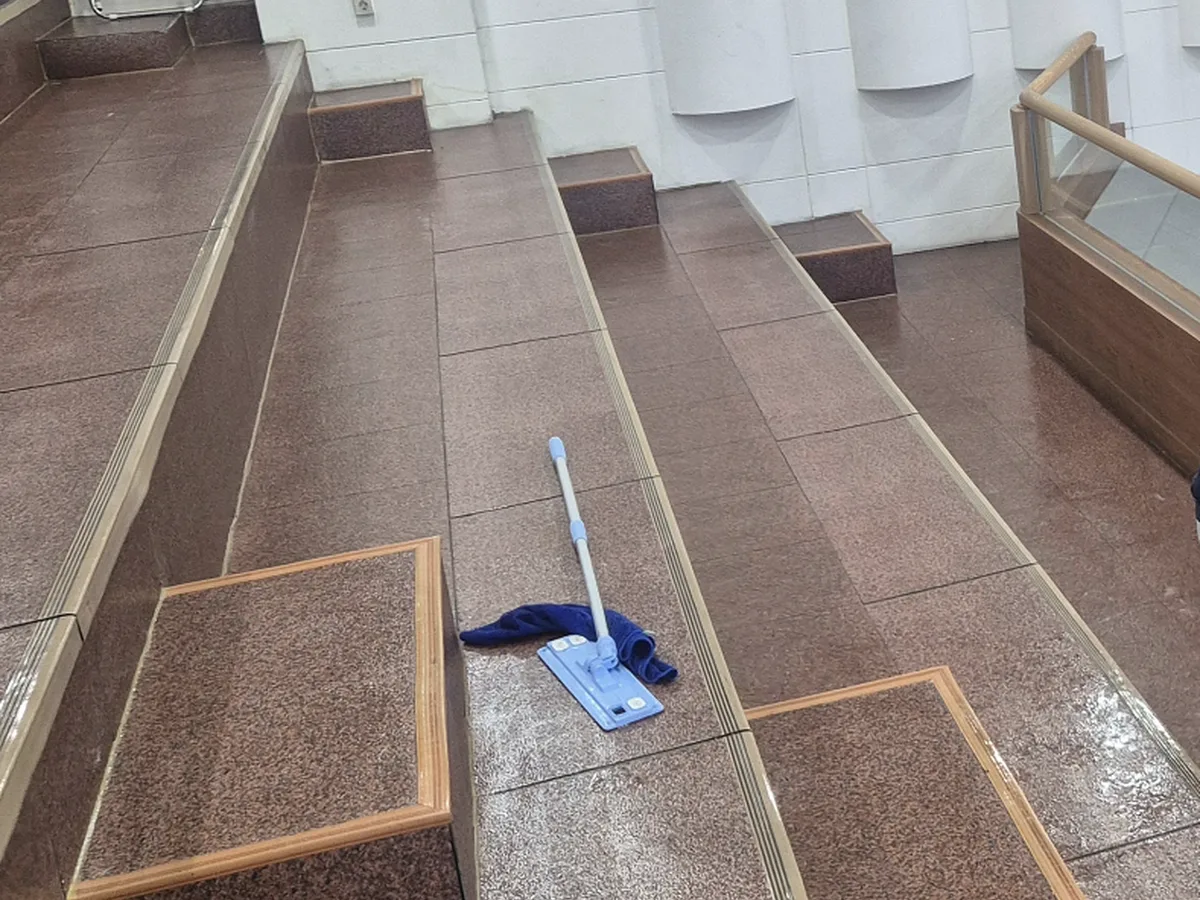 창원시 진해구 원포동 교회 목양실·친교실 위생청소 사례 - 행진크린